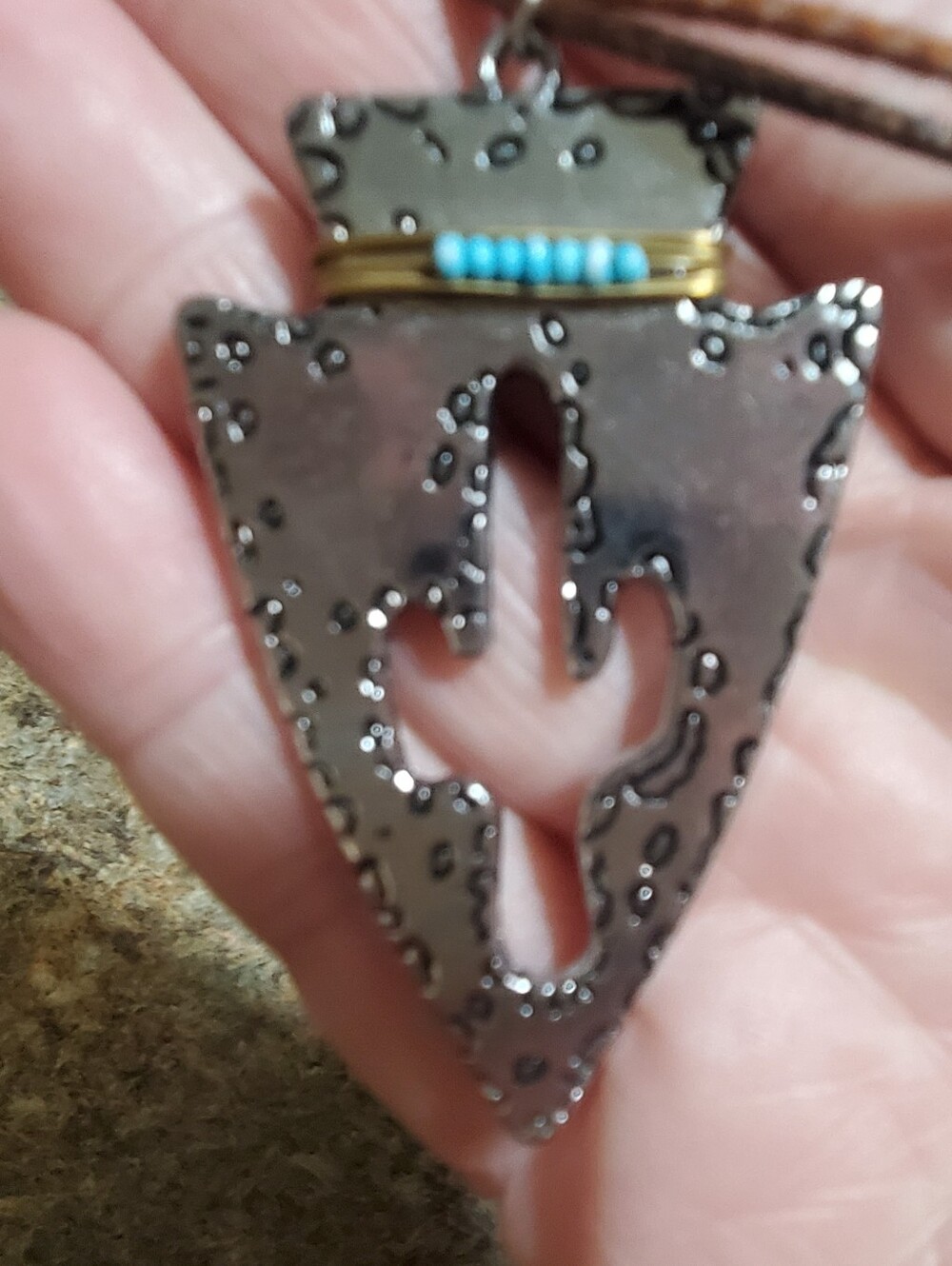 Vintage Arrow Head With Beads Statement Necklace. Silver Tone. Brown Catus - Picture 3 of 8